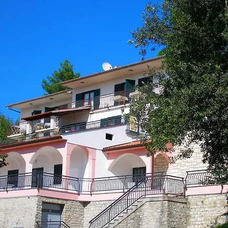 Zulijani A6 *