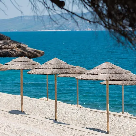 Zulijani A6 Rabac